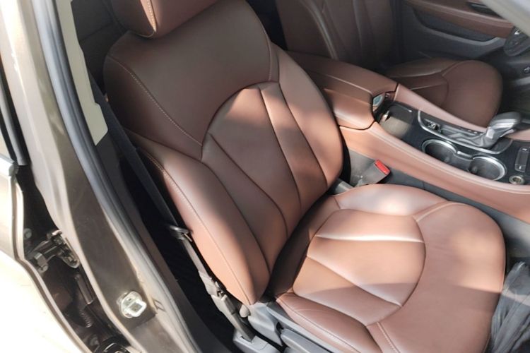 Used Buick Envision 2018 28T Four-Wheel Drive Elite Version Right Front Seat