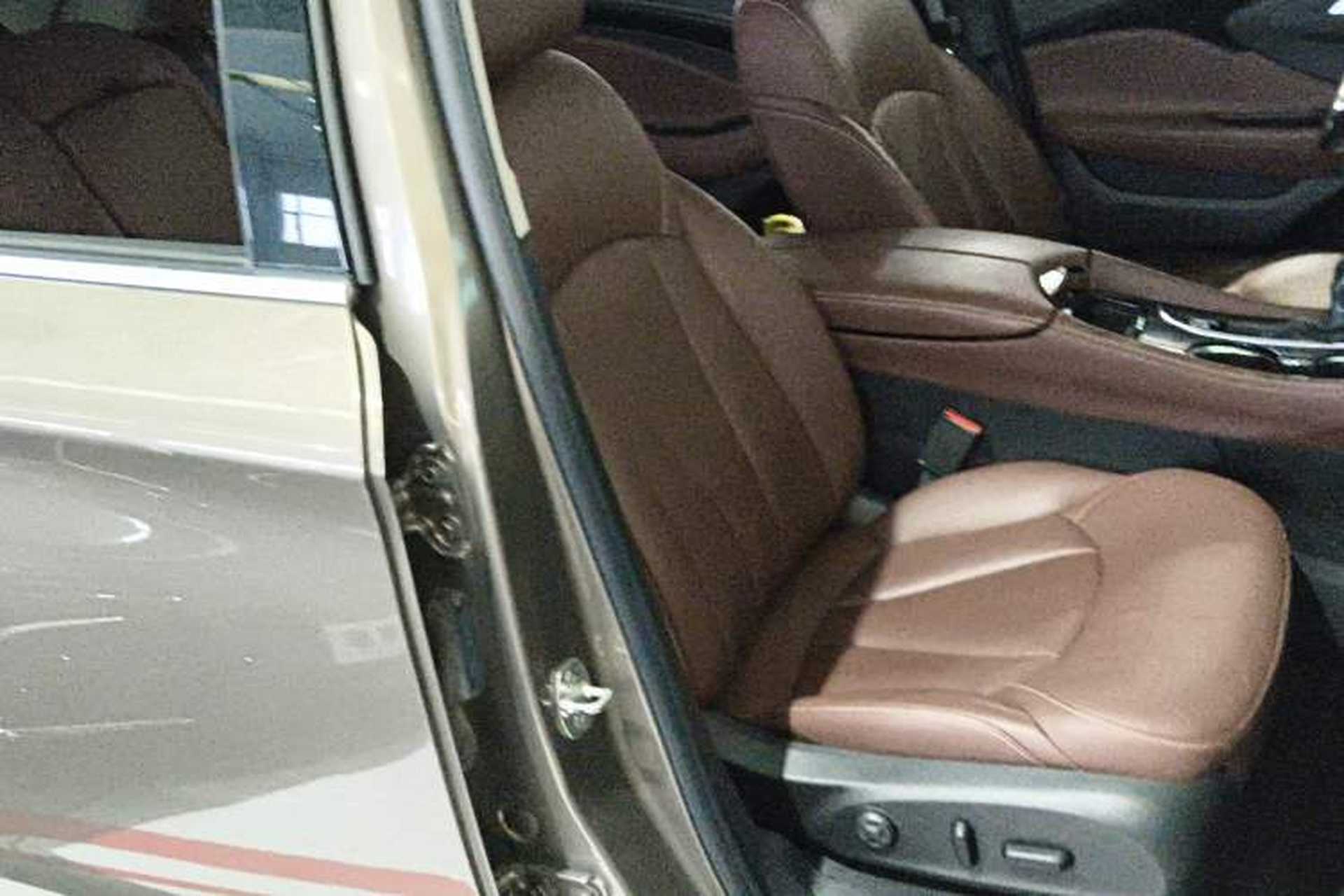 Used Buick Envision 2018 28T Four-Wheel Drive Luxury Model Right Front Seat