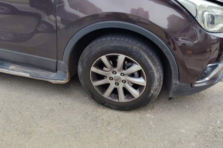 Used Buick Envision 2018 20T Two-Wheel-Drive Leading Model Right Front Wheel Hub