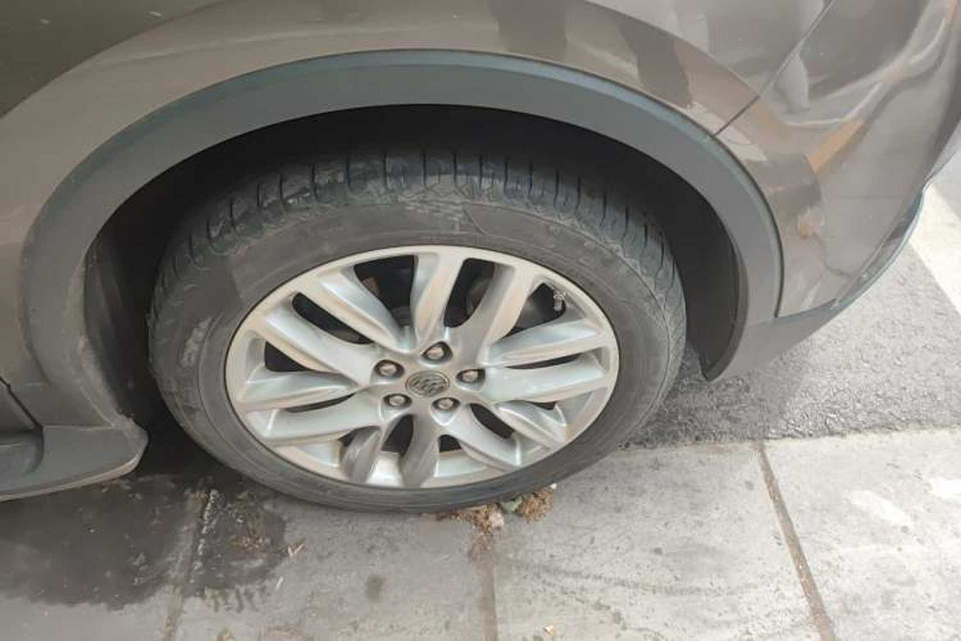 Used Buick Envision 2018 28T Four-Wheel Drive Elite Version Right Front Wheel Hub