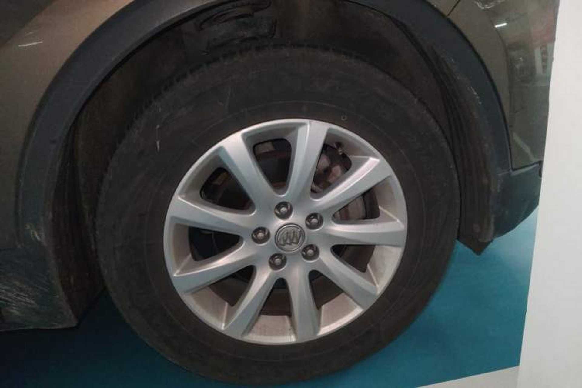Used Buick Envision 2018 20T Two-Wheel-Drive Leading Model Right Front Wheel Hub