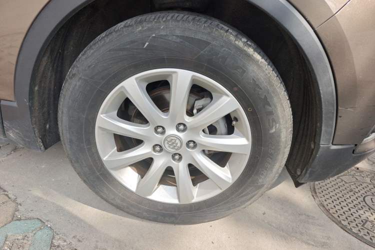 Used Buick Envision 2018 20T Two-Wheel-Drive Leading Model Right Front Wheel Hub