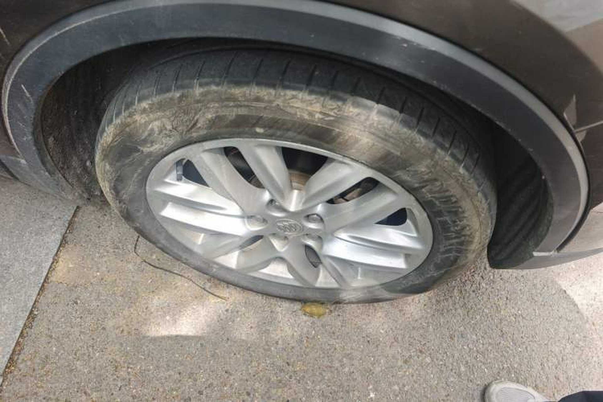 Used Buick Envision 2018 28T Four-Wheel Drive Elite Version Right Front Wheel Hub