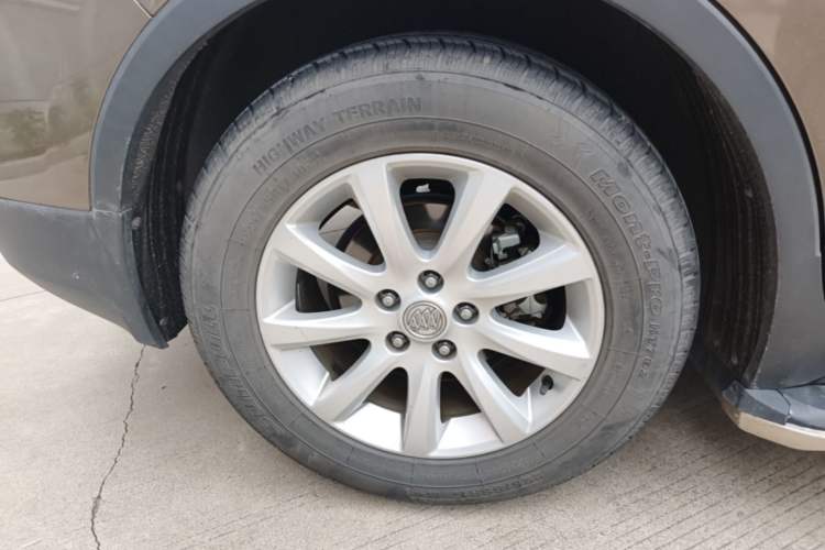 Used Buick Envision 2018 20T Two-Wheel-Drive Leading Model Right Rear Wheel Hub
