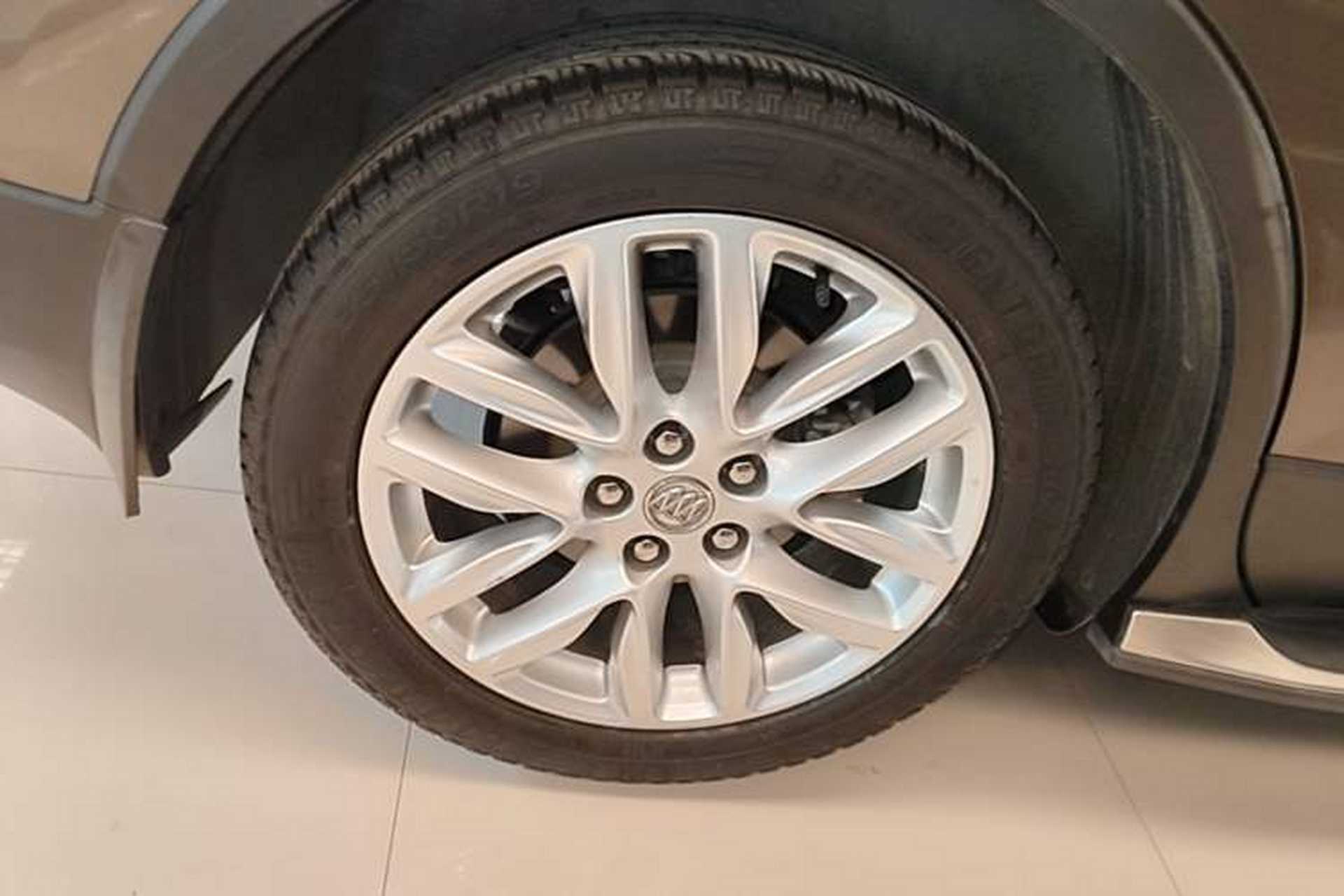 Used Buick Envision 2018 28T Four-Wheel Drive Elite Version Right Rear Wheel Hub