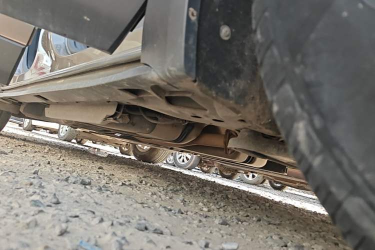 Used Buick Envision 2018 20T Two-Wheel-Drive Leading Model Right Side Sill