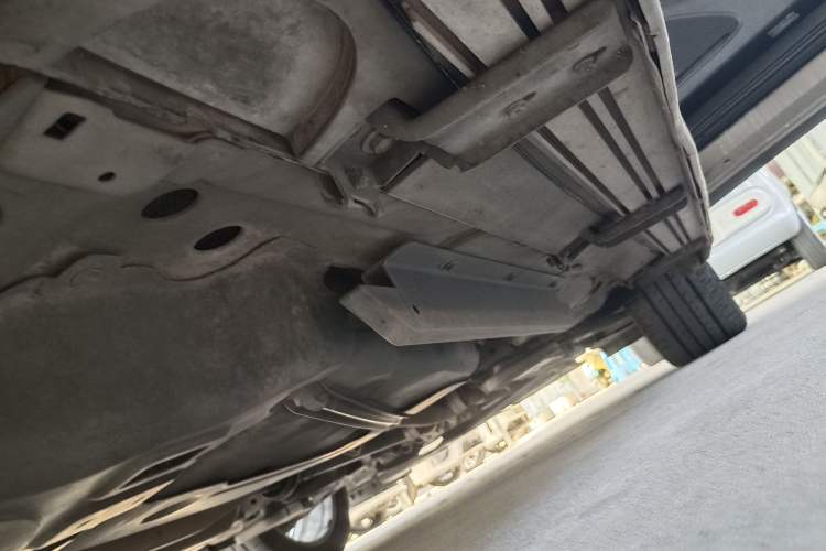 Used Buick Envision 2018 28T Four-Wheel Drive Luxury Model Right Side Sill