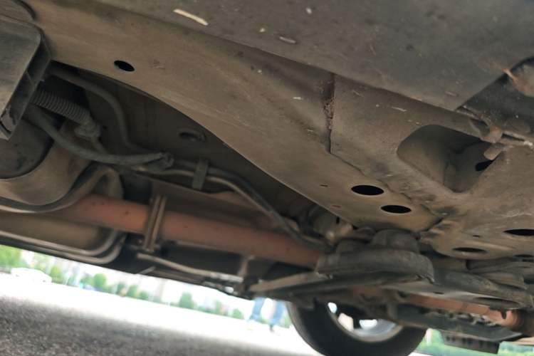 Used Buick Envision 2018 20T Two-Wheel Drive Luxury Model Right Side Sill