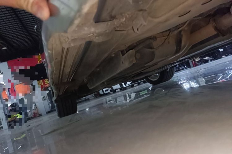 Used Buick Envision 2018 28T Four-Wheel Drive Elite Version Right Side Sill