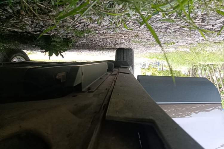 Used Buick Envision 2018 20T Two-Wheel-Drive Elite Model Right Side Sill