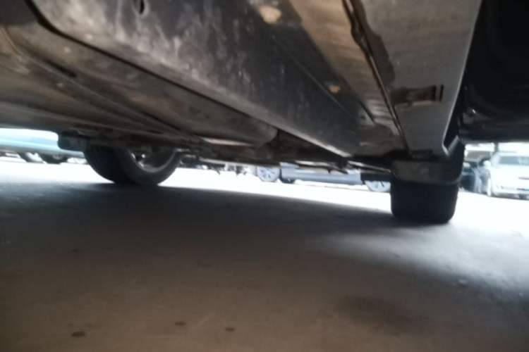 Used Buick Envision 2018 28T Four-Wheel Drive Elite Version Right Side Sill