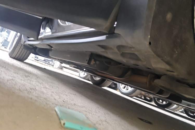 Used Buick Envision 2018 20T Two-Wheel-Drive Leading Model Right Side Sill
