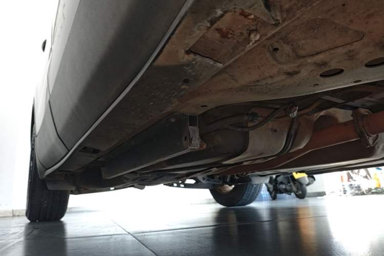 Used Buick Envision 2018 20T Two-Wheel Drive Luxury Model Right Side Sill