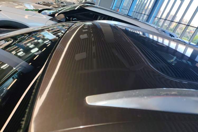 Used Buick Envision 2018 20T Two-Wheel-Drive Elite Model Roof