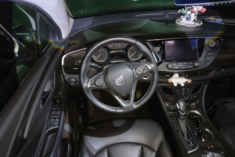 Used Buick Envision 2018 20T Two-Wheel-Drive Elite Model Steering Wheel