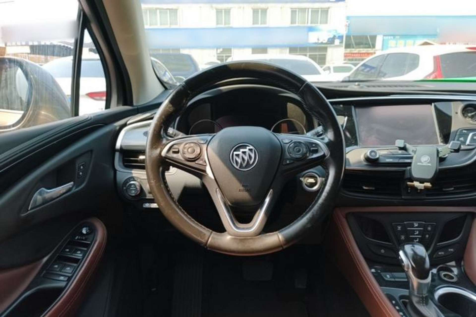 Used Buick Envision 2018 28T Four-Wheel Drive Luxury Model Steering Wheel