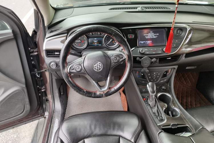 Used Buick Envision 2018 20T Two-Wheel-Drive Elite Model Steering Wheel