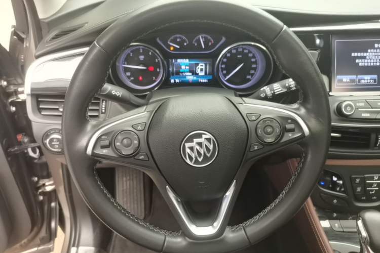 Used Buick Envision 2018 28T Four-Wheel Drive Elite Version Steering Wheel