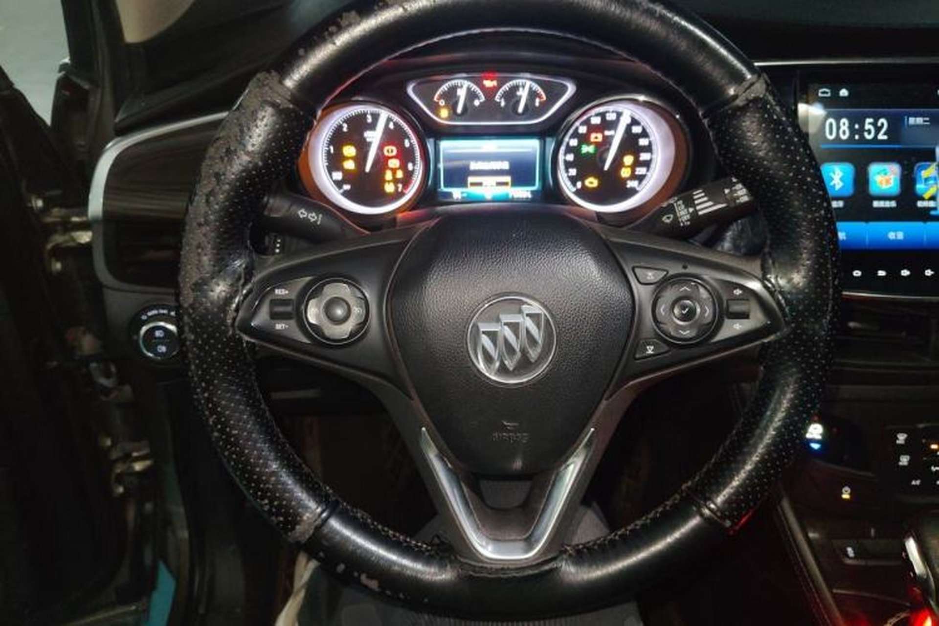 Used Buick Envision 2018 20T Two-Wheel-Drive Leading Model Steering Wheel