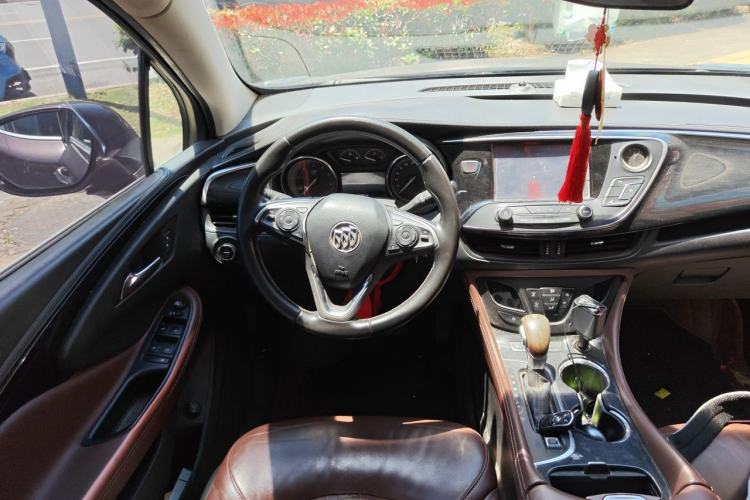 Used Buick Envision 2018 20T Two-Wheel Drive Luxury Model Steering Wheel