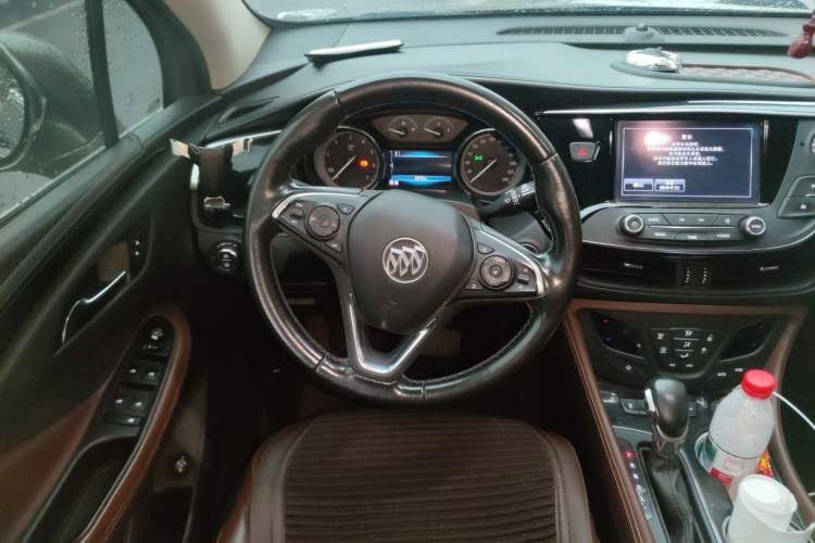 Used Buick Envision 2018 28T Four-Wheel Drive Elite Version Steering Wheel