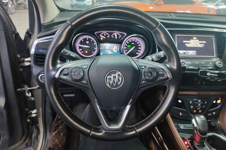Used Buick Envision 2018 20T Two-Wheel Drive Luxury Model Steering Wheel