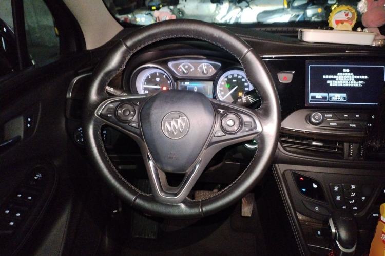 Used Buick Envision 2018 20T Two-Wheel-Drive Elite Model Steering Wheel