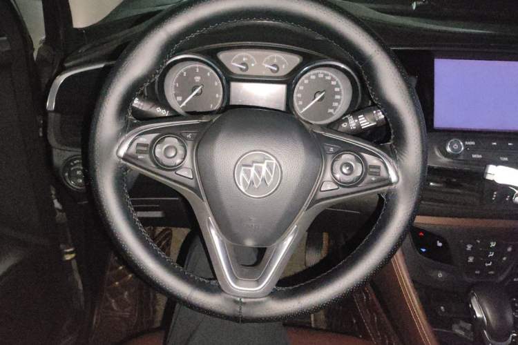 Used Buick Envision 2018 28T Four-Wheel Drive Elite Version Steering Wheel