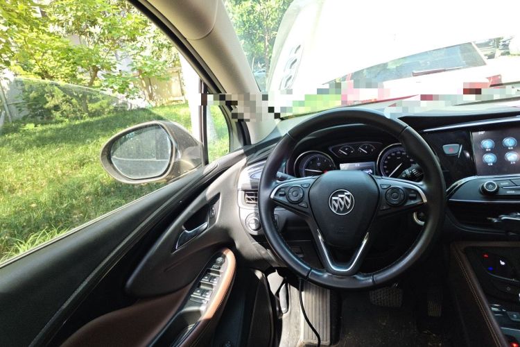 Used Buick Envision 2018 20T Two-Wheel Drive Luxury Model Steering Wheel