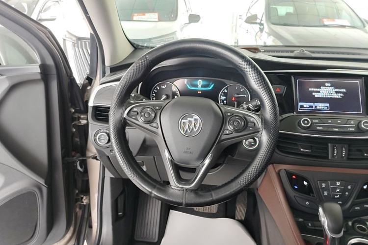 Used Buick Envision 2018 28T Four-Wheel Drive Luxury Model Steering Wheel
