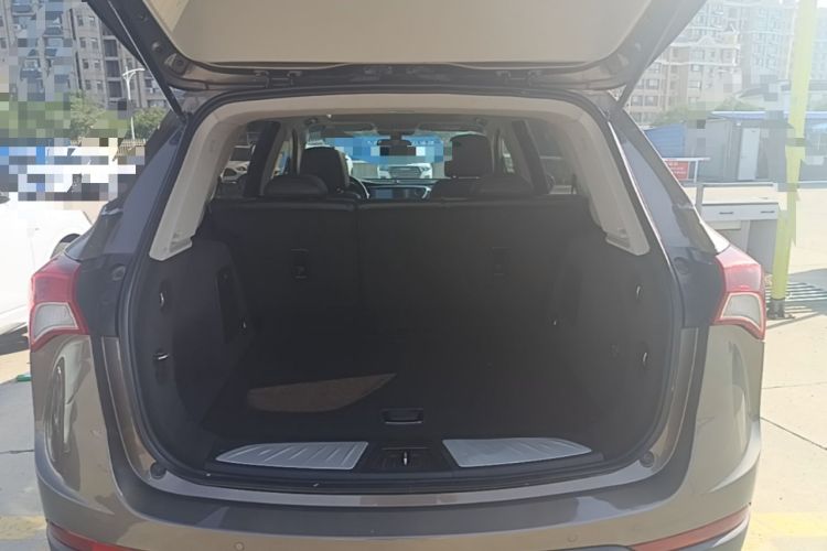 Used Buick Envision 2018 20T Two-Wheel-Drive Leading Model Trunk