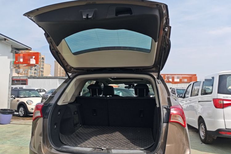 Used Buick Envision 2018 20T Two-Wheel-Drive Elite Model Trunk