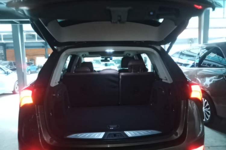 Used Buick Envision 2018 28T Four-Wheel Drive Elite Version Trunk