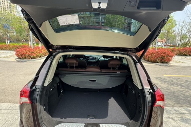 Used Buick Envision 2018 28T Four-Wheel Drive Elite Version Trunk