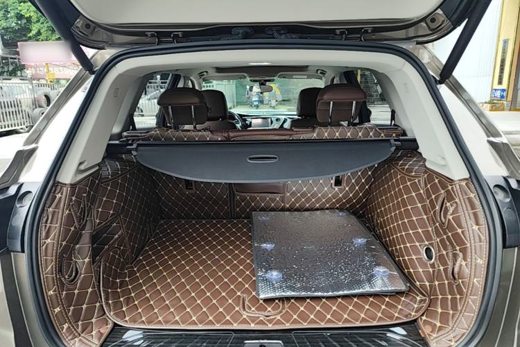 Used Buick Envision 2018 20T Two-Wheel Drive Luxury Model Trunk