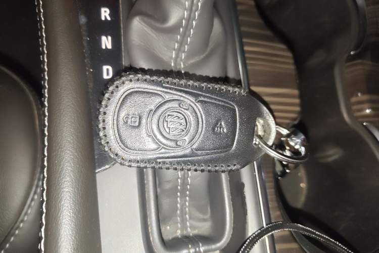 Used Buick Envision 2018 20T Two-Wheel-Drive Elite Model Vehicle Key
