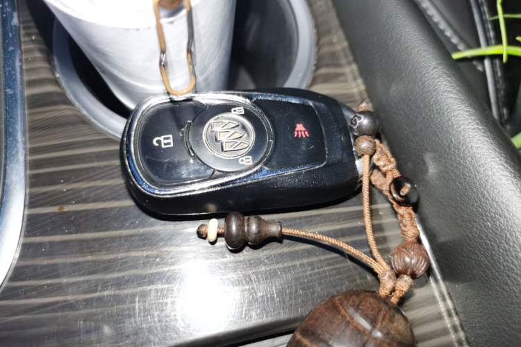 Used Buick Envision 2018 20T Two-Wheel-Drive Elite Model Vehicle Key