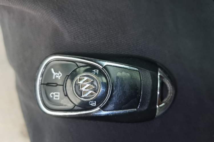 Used Buick Envision 2018 28T Four-Wheel Drive Elite Version Vehicle Key