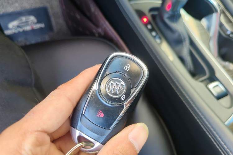 Used Buick Envision 2018 20T Two-Wheel-Drive Leading Model Vehicle Key