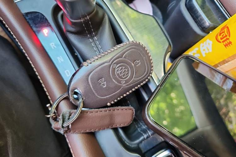Used Buick Envision 2018 20T Two-Wheel Drive Luxury Model Vehicle Key