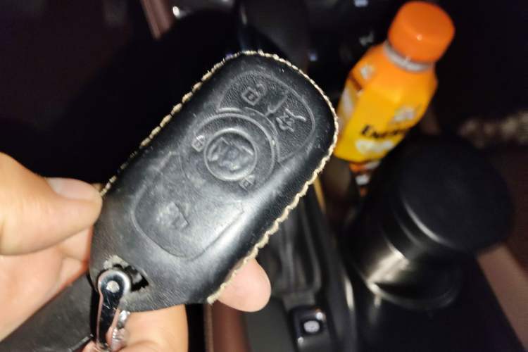 Used Buick Envision 2018 28T Four-Wheel Drive Elite Version Vehicle Key