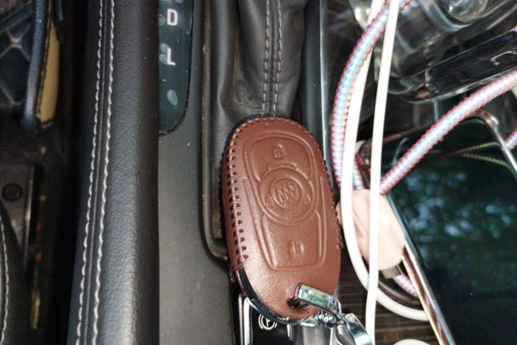 Used Buick Envision 2018 20T Two-Wheel-Drive Leading Model Vehicle Key