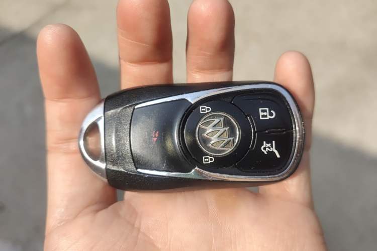 Used Buick Envision 2018 28T Four-Wheel Drive Elite Version Vehicle Key