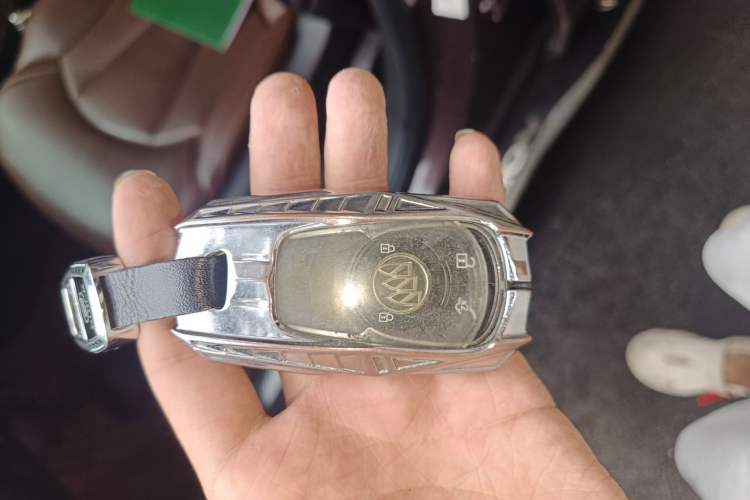 Used Buick Envision 2018 20T Two-Wheel Drive Luxury Model Vehicle Key