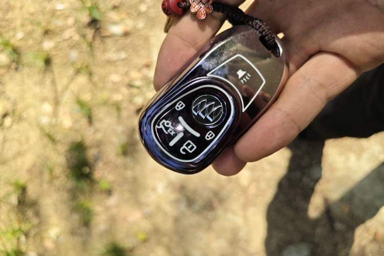 Used Buick Envision 2018 20T Two-Wheel Drive Luxury Model Vehicle Key