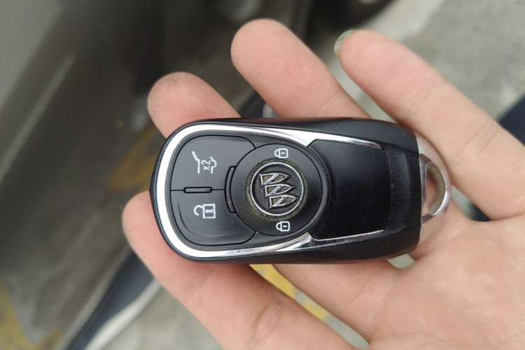 Used Buick Envision 2018 28T Four-Wheel Drive Elite Version Vehicle Key
