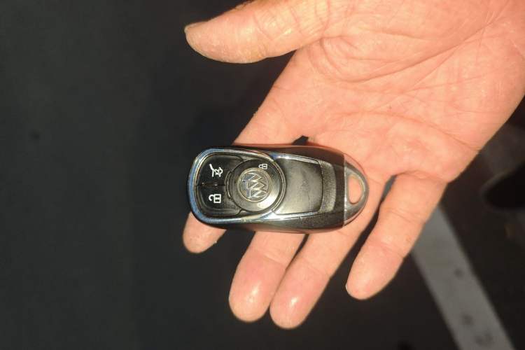Used Buick Envision 2018 28T Four-Wheel Drive Elite Version Vehicle Key