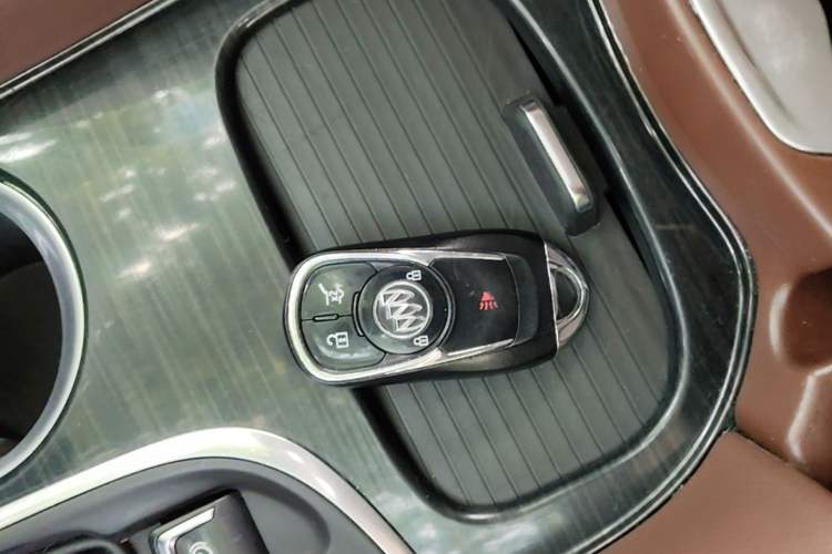 Used Buick Envision 2018 28T Four-Wheel Drive Elite Version Vehicle Key