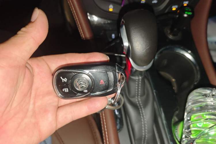 Used Buick Envision 2018 28T Four-Wheel Drive Elite Version Vehicle Key