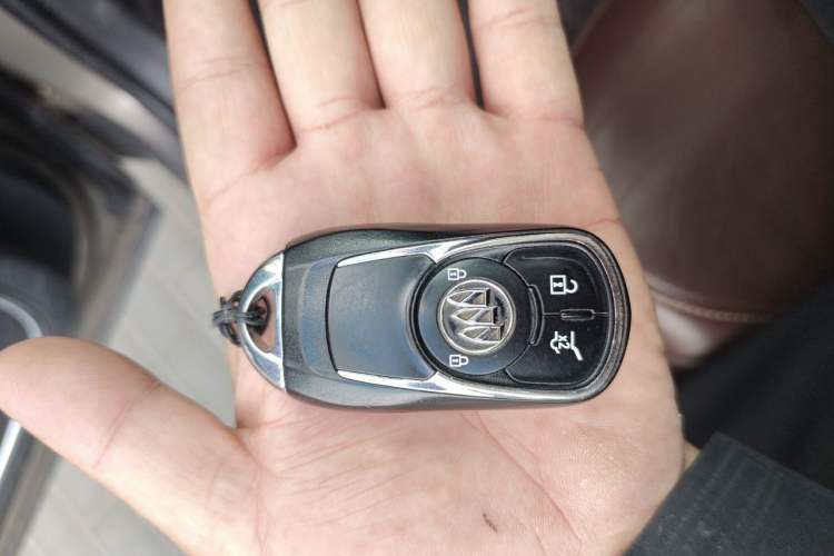 Used Buick Envision 2018 28T All-Wheel-Drive Versatile Sports Flagship Model Vehicle Key